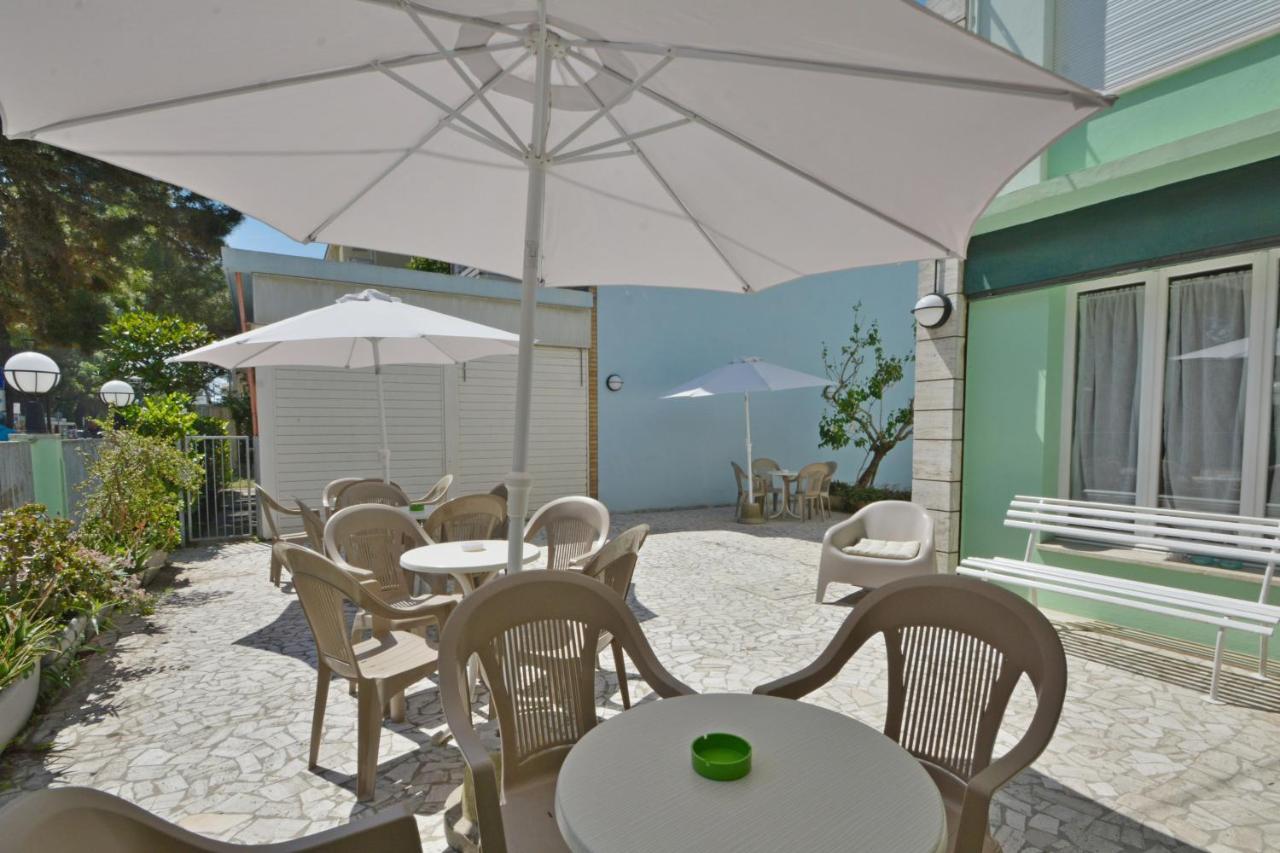 Hotel Maddalena Marina di Ravenna Exteriér fotografie